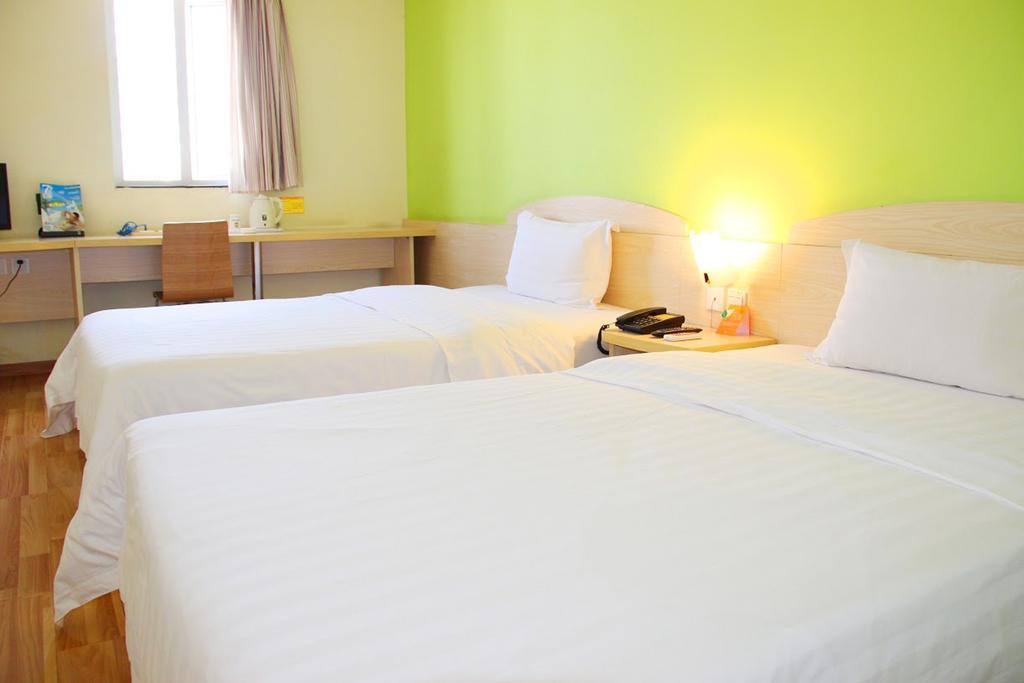 7Days Inn Guangzhou Tianhe Tangxia Junjing Huayuan Exterior photo