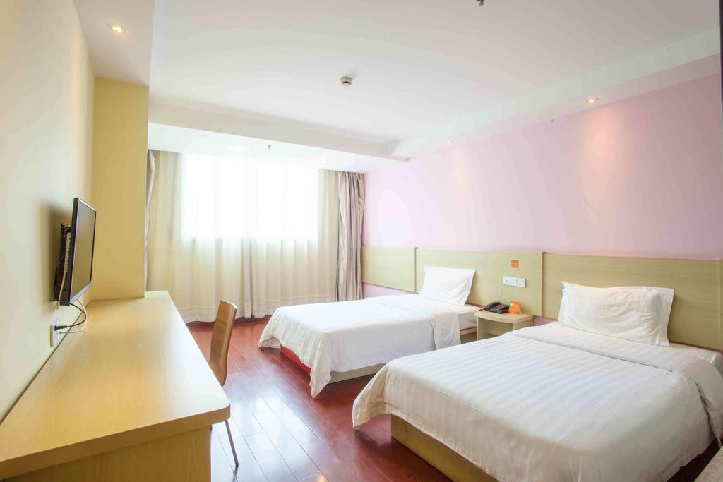 7Days Inn Guangzhou Tianhe Tangxia Junjing Huayuan Room photo