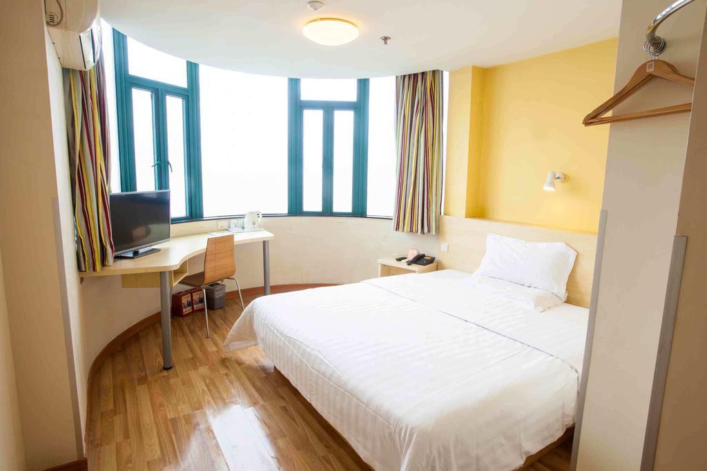 7Days Inn Guangzhou Tianhe Tangxia Junjing Huayuan Room photo